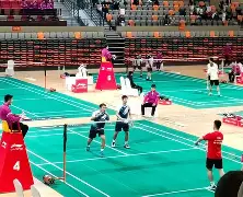 水花兄弟合作精神带领球队创佳绩 水花兄弟合作精神带领球队创佳绩