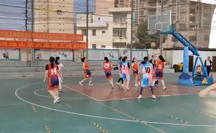 水花兄弟合作精神带领球队创佳绩 水花兄弟合作精神带领球队创佳绩